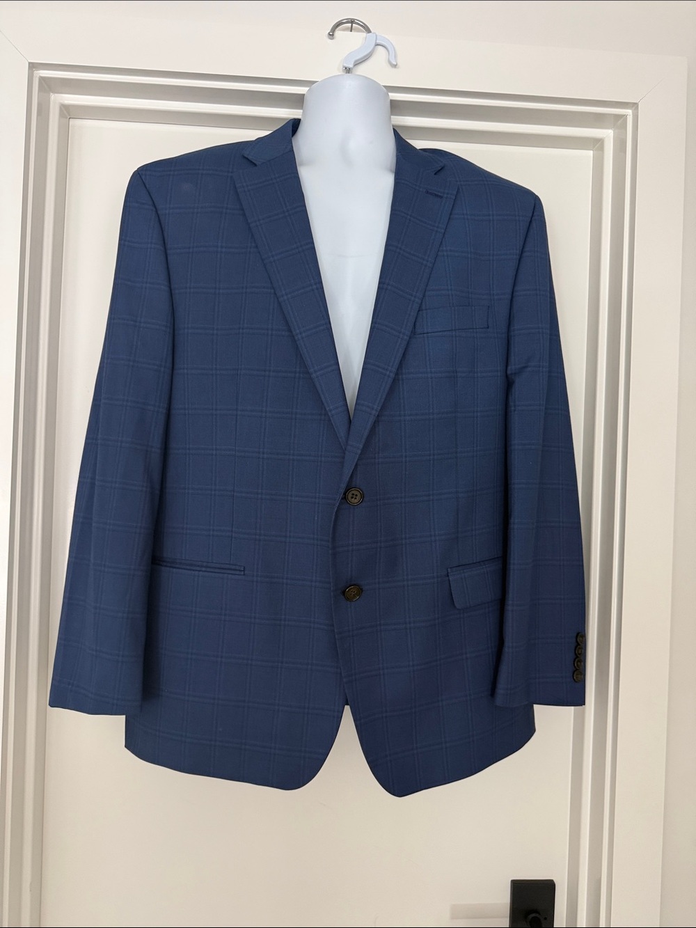 Men's Blue Windowpane Two-Button Sport Coat